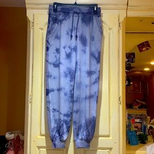 Brand New!! Knox Rose-Medium